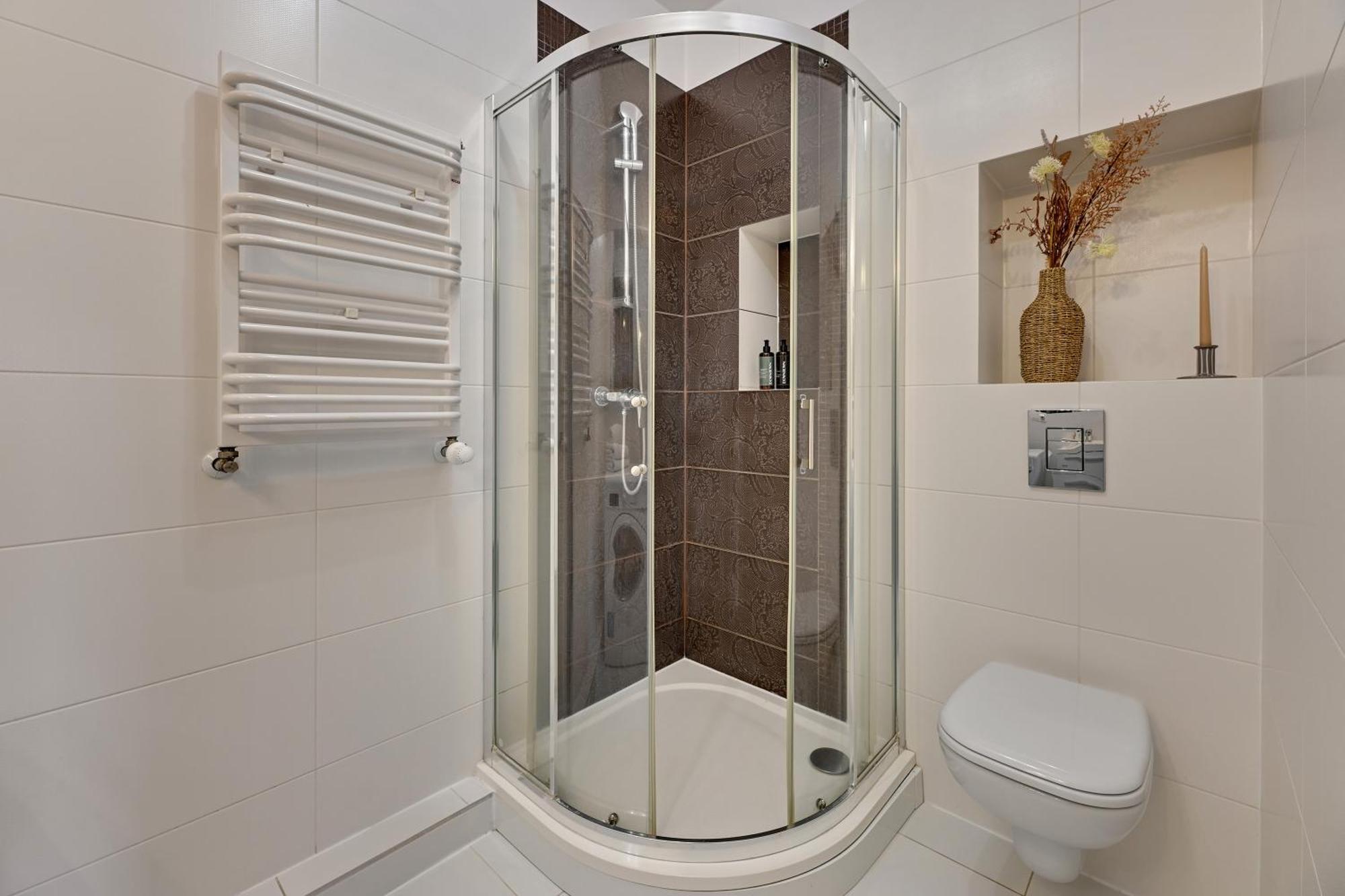 Waterlane Riverside - Spa, Pool, Gym & Parking By Downtown Apartments Gdańsk Kamer foto